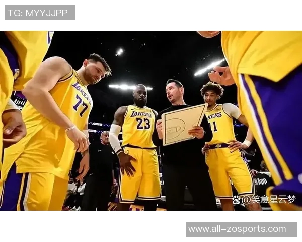 詹姆斯回忆与戴维斯的冠军之路感慨对独行侠的情感对决