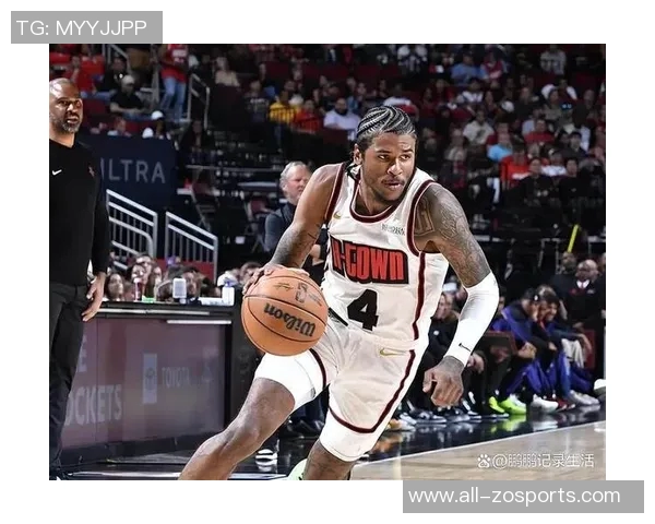 小卡狂砍55分平历史纪录球队更衣室泼水庆祝四连胜喜悦洋溢