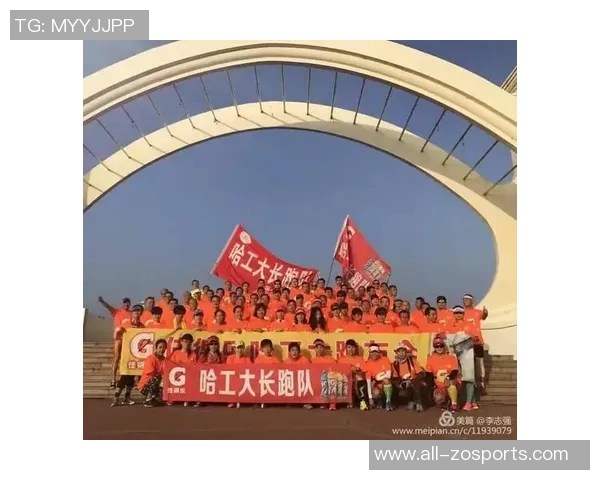 哈队与司机的幽默对话揭示了冠军背后的故事与梦想